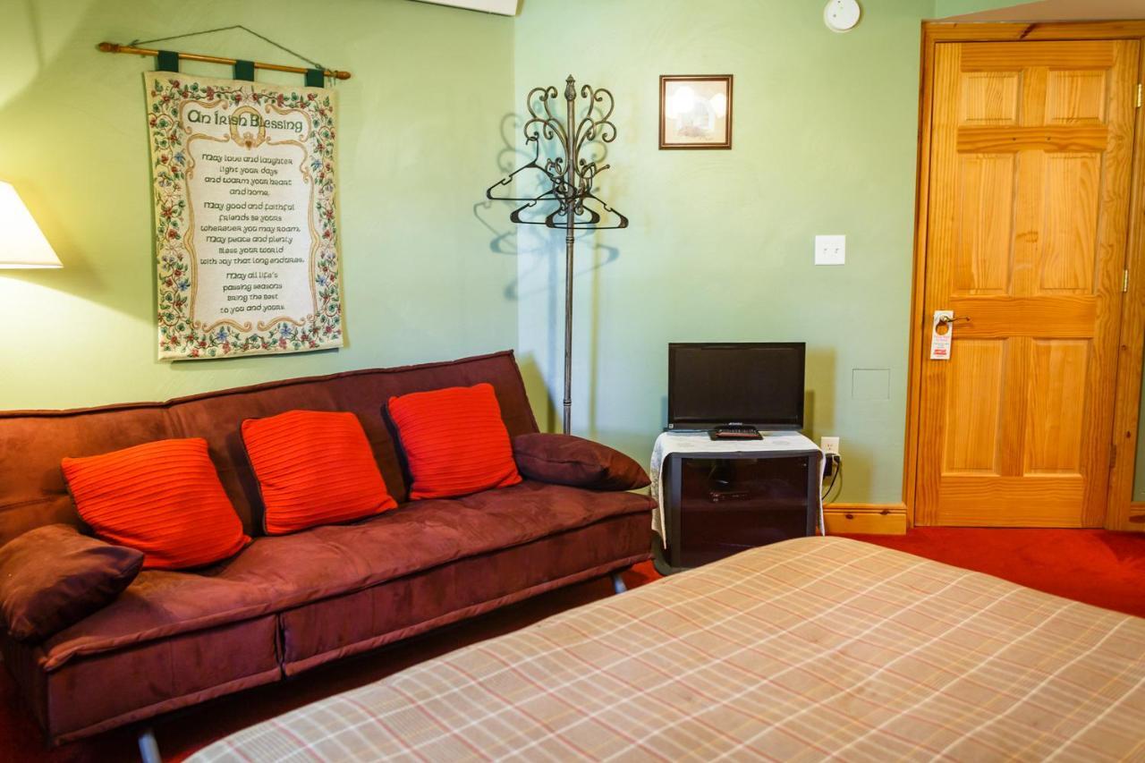Coyote Blues Village Bed & Breakfast Silver City ภายนอก รูปภาพ