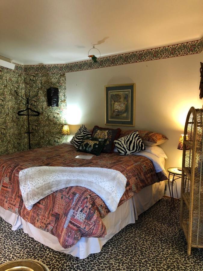 Coyote Blues Village Bed & Breakfast Silver City ภายนอก รูปภาพ